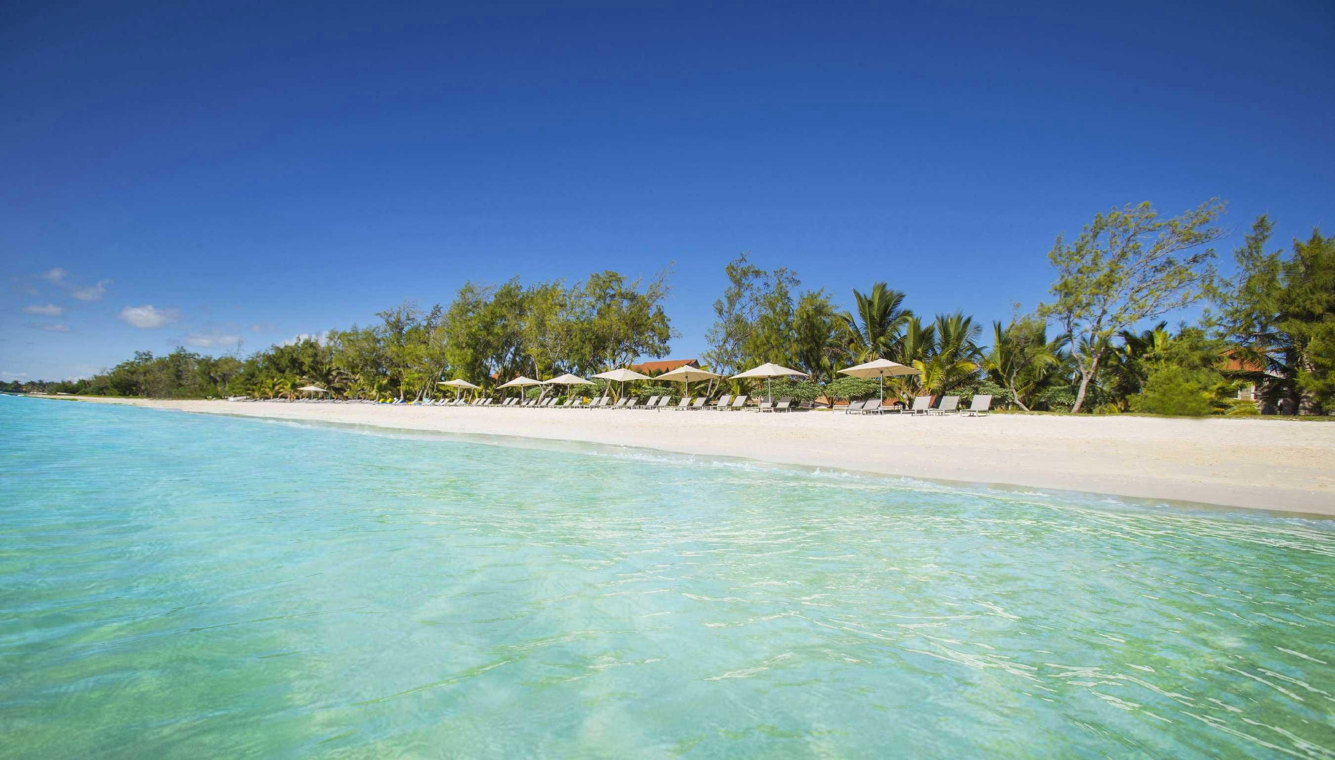 Palmar Crystals Beach Resort Belle Mare, A Member Of Radisson Individuals מראה חיצוני תמונה