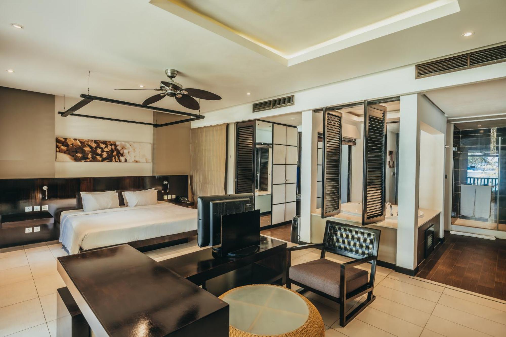 Palmar Crystals Beach Resort Belle Mare, A Member Of Radisson Individuals מראה חיצוני תמונה