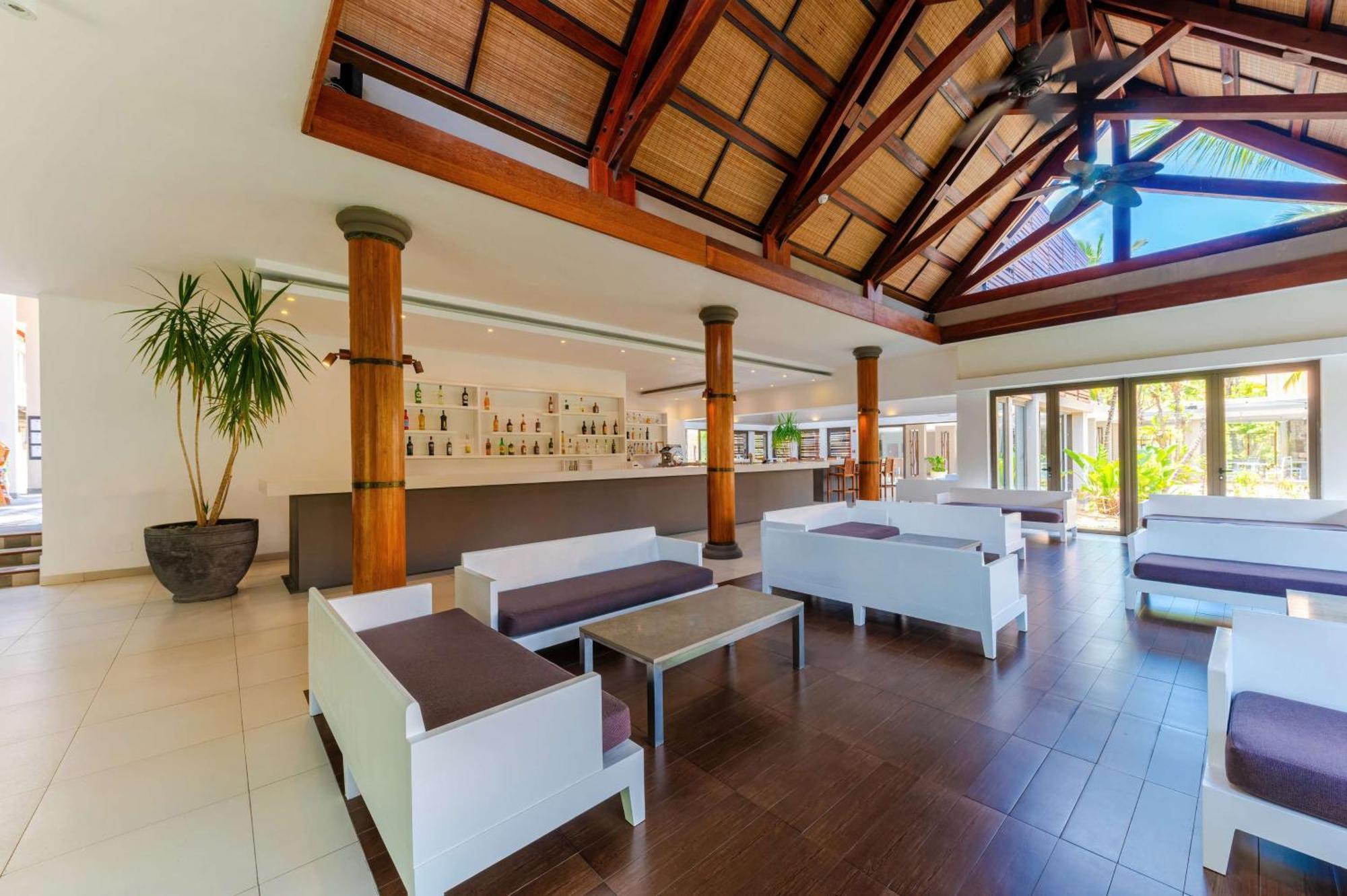 Palmar Crystals Beach Resort Belle Mare, A Member Of Radisson Individuals מראה חיצוני תמונה